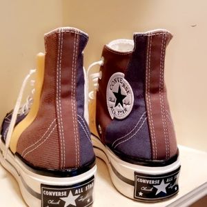 Women (or Men) Sneakers. Size 10.